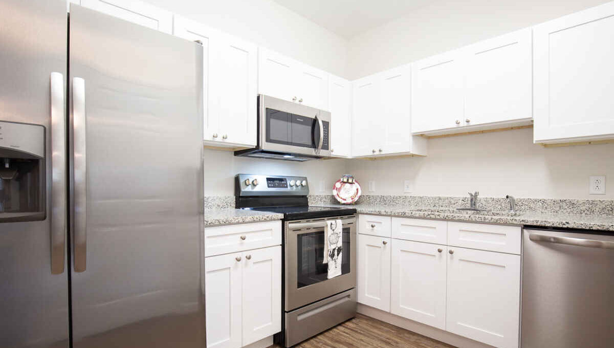 3554 Austin Davis Ave.-0404