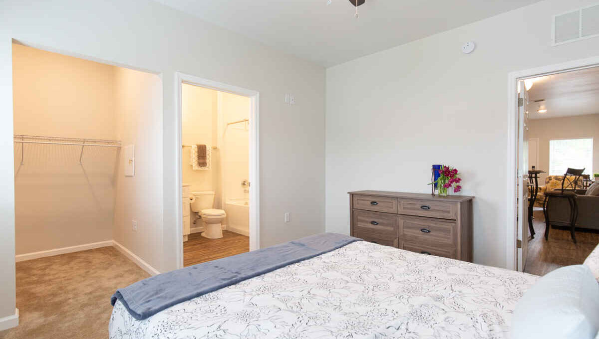 3554 Austin Davis Ave.-0410