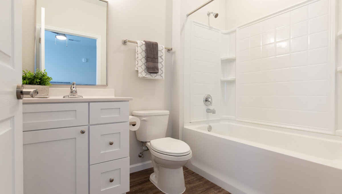 3554 Austin Davis Ave.-0419