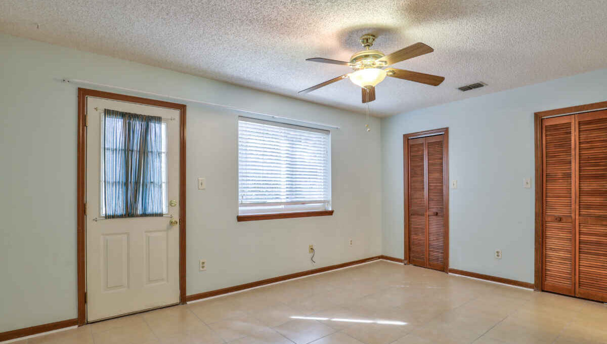 1609A-Willow-Bend-Way-32-jpg