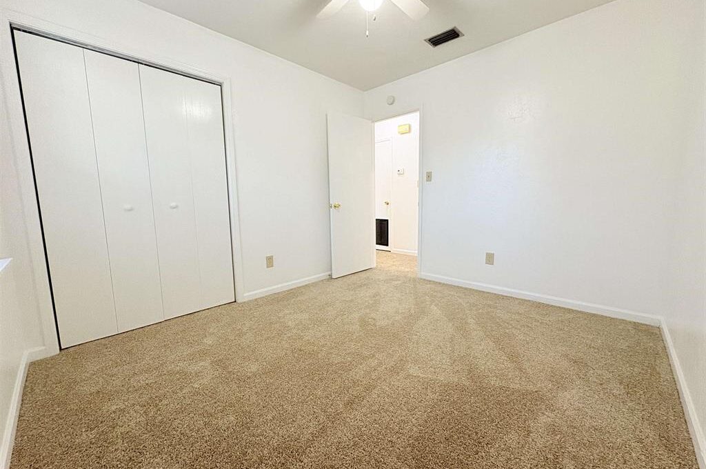 396014-290d5720-bb0e-44c0-a736-c189ade7c94f