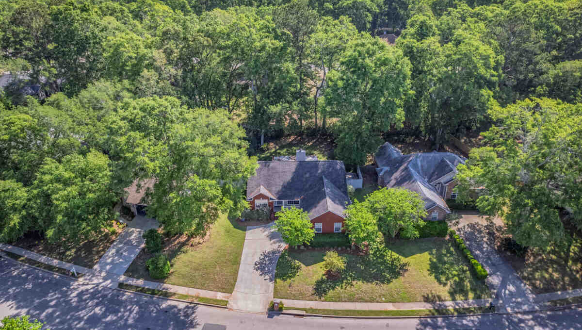 Exteriors (23 of 23)