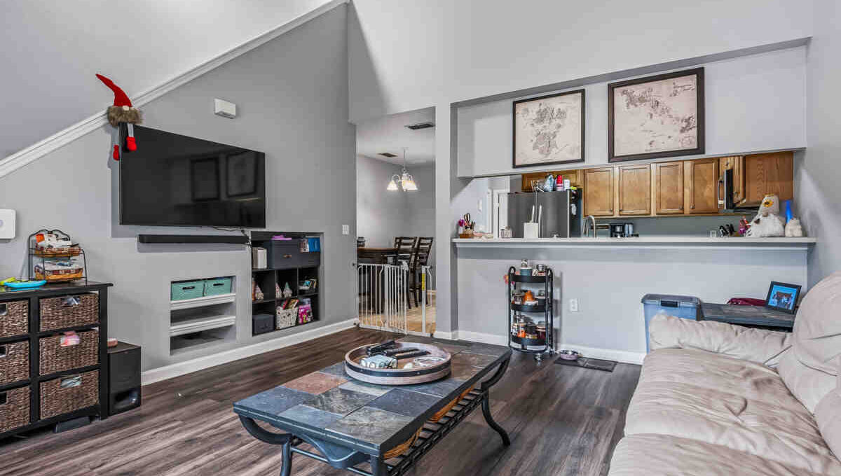 Interiors (11 of 32)