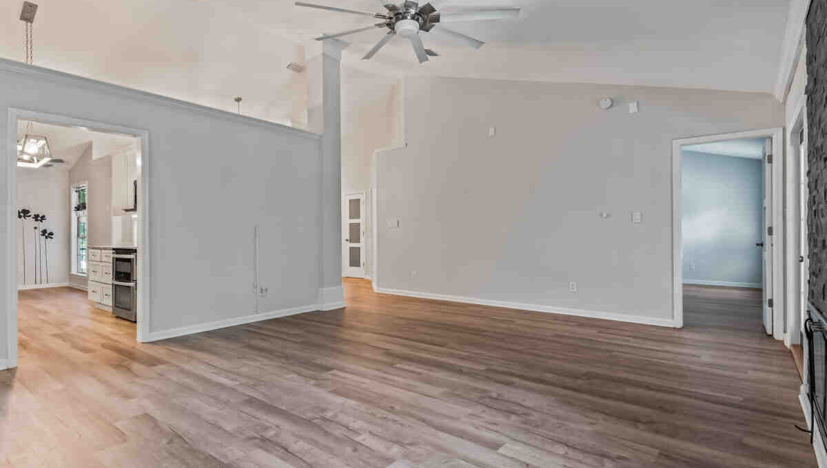 Interiors (21 of 32)